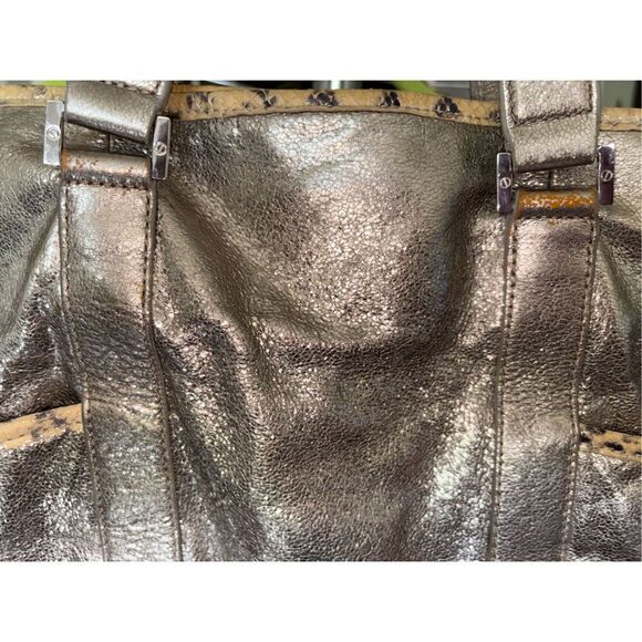 Tory Burch Metallic Leather Tote Bag - Picture 12 of 16